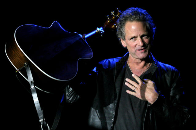 5 Things You May Not Have Known About Lindsey Buckingham